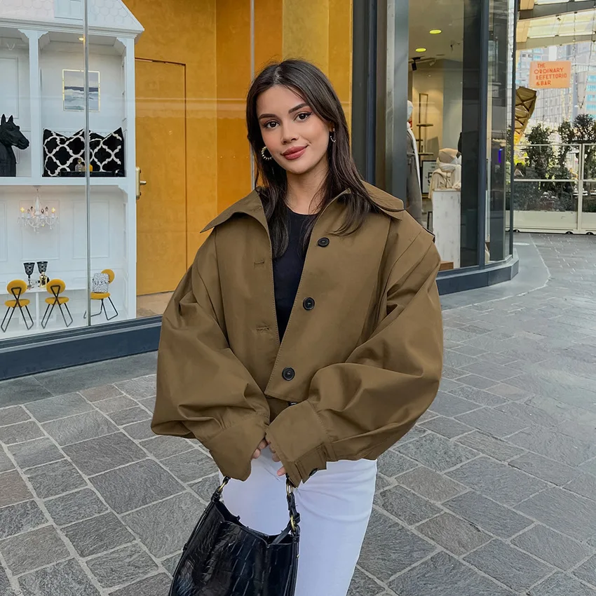 

i Color Lapel Simple Single Button Jaet Coat Faionable Ele 2025 Autumn New Sle Women's ort Outerwear