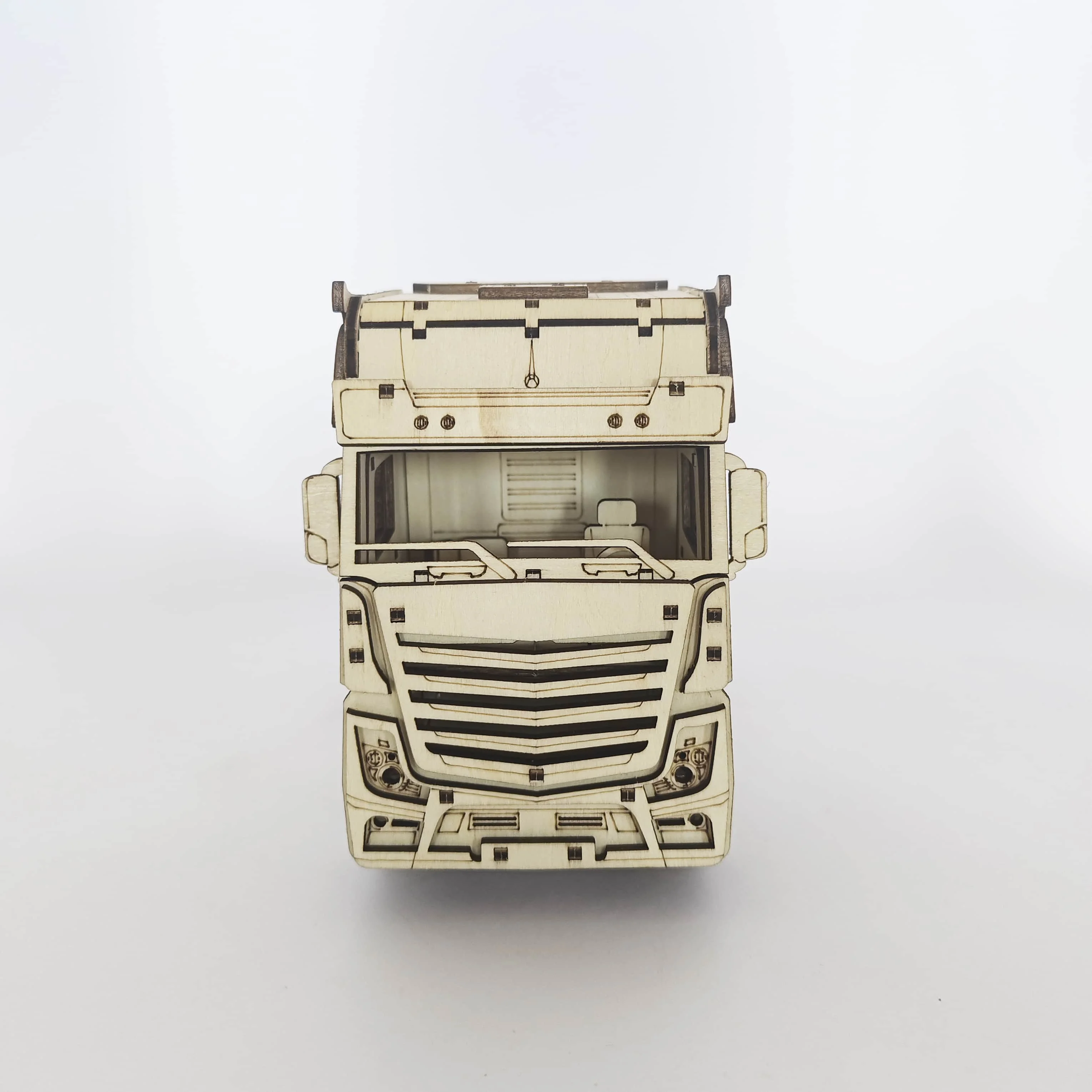 European Truck DIY 3D Wooden Puzzle, Toy Model Construction Kit, Educational Toy Car Series, Creative Gift