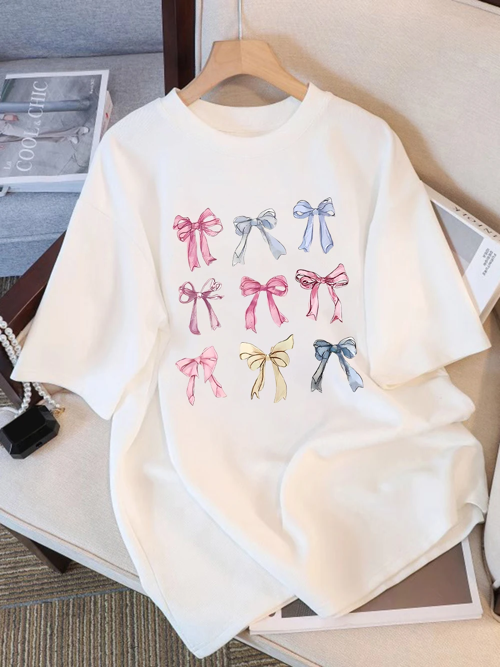 Sommer-T-Shirts aus Baumwolle für Damen, bunte Fliege, bedruckt, kurzärmelig, bequem, weich, O-Ausschnitt, Tops, Urlaub, lässige Damenkleidung
