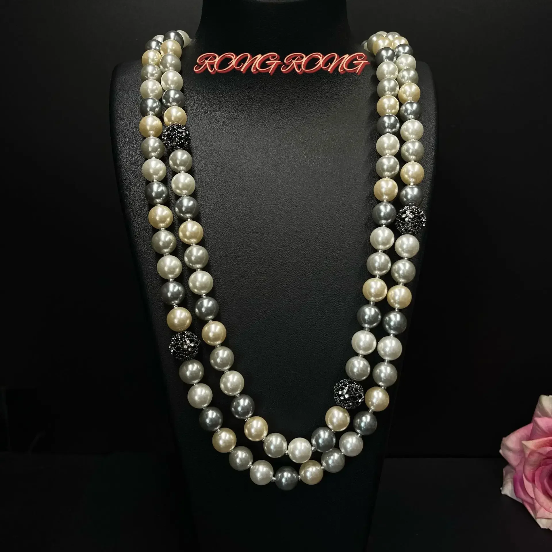 خمر طويل لونين مختلط اللون خياطة اللؤلؤ قلادة ضوء الفاخرة الأوروبية والأمريكية نمط سترة سلسلة