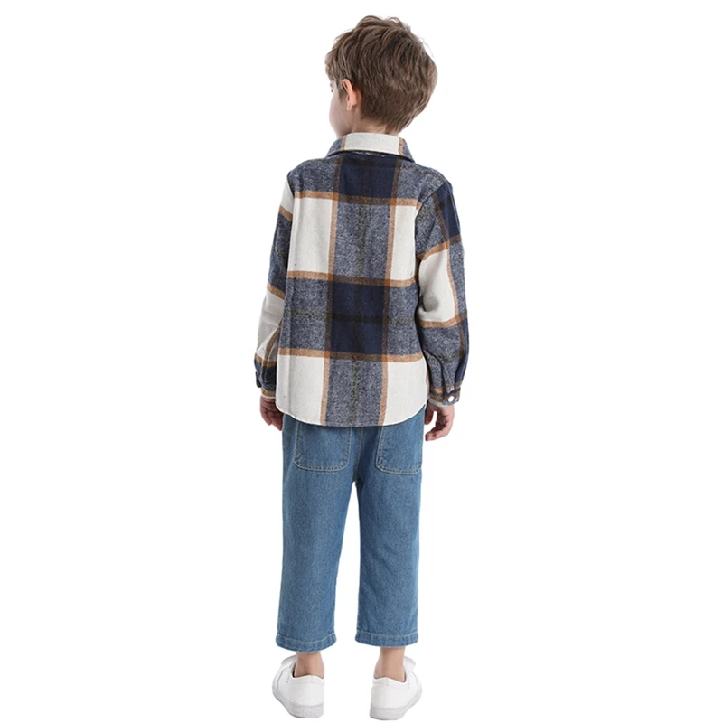 Cozy and Stylish: Boys' Autumn Long-Sleeve Jacket with Fashionable Turn-down Collar and Fleece Lining Ages 3-8