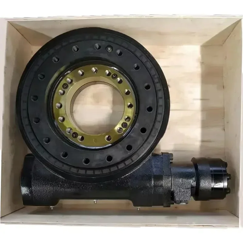 IP65/IP66 Waterproof Enclosed Slewing Drive – Worm Drive for Dual-Axis Solar Tracker (With Motor)