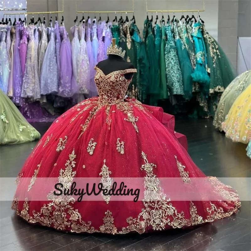 Luxury Red  Princess Quinceanera Dresses Off Shoulder Gold Appliques Lace Sweet 15 Mexican Prom Party Ball Gowns Customized