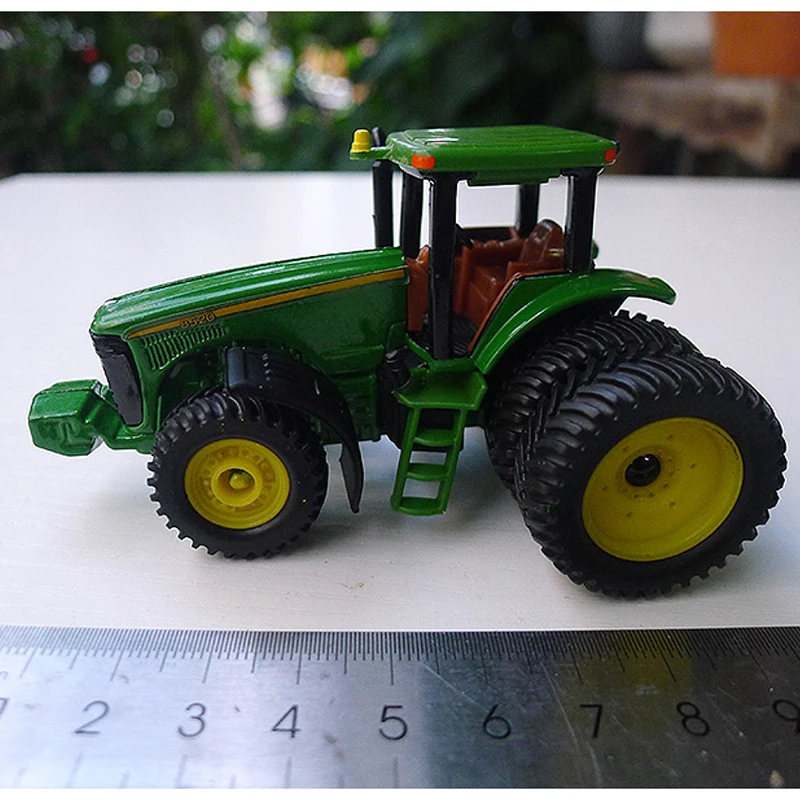 ERTL Diecast Alloy 1:64 Scale 8520 Six Wheeled Tractor Cars Model Engineering Vehicle Adult Toys Ornament Souvenir Gifts Display