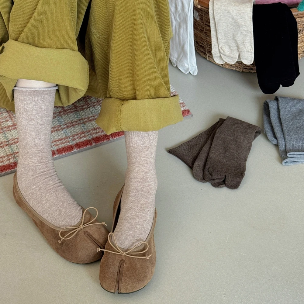 Women's Toe Socks 2026 New Autumn and Winter Solid Color Medium Tube Socks Women Korean Knitted Cotton Breathable Two Toes Socks