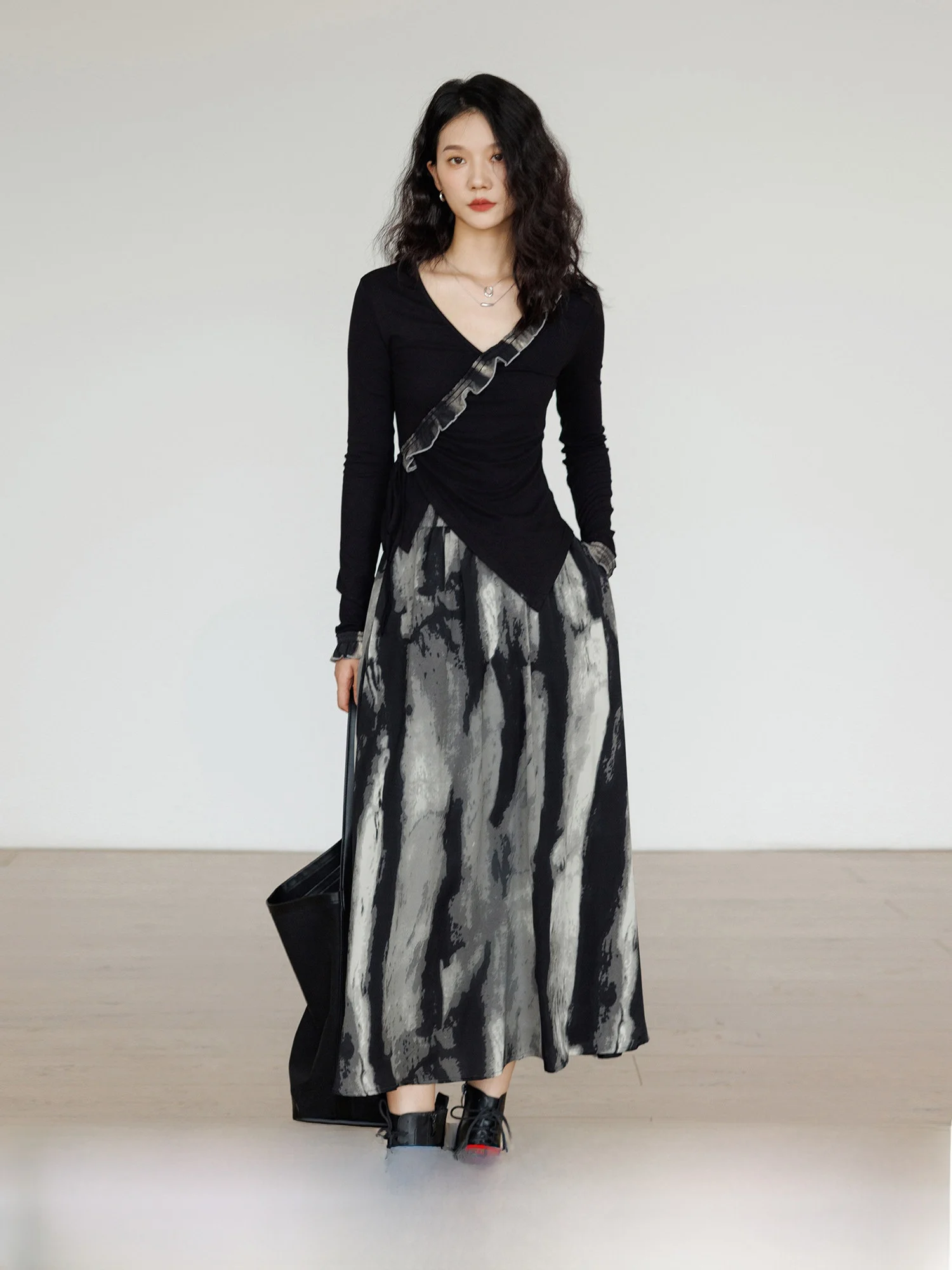 

Повседневный комплект из футболки и юбки Sle Long Sve, весна 2026, новый дизайн, матовый женский комплект Faion Ensemble Ele из двух предметов