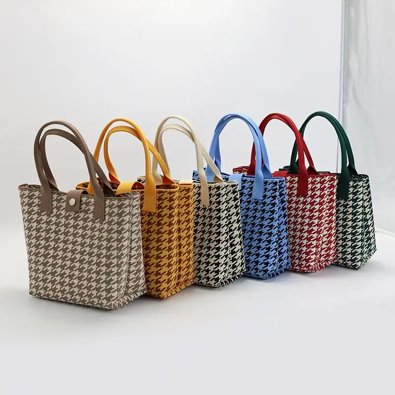 

Ladies' Handbags Simple Plaid Fashionable Versatile Korean Knitted Tote Bags Casual Large Capacity Portable New Handbag For Girl
