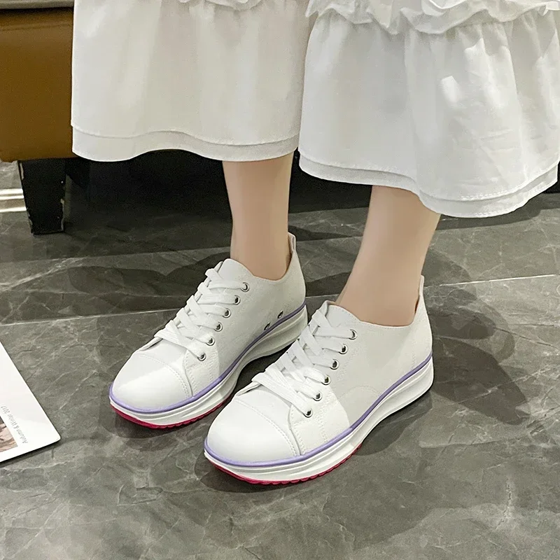 Summer new plus size women's shoes 36-43 thick soled versatile lace-up small white shoes casual sports canvas off white shoes