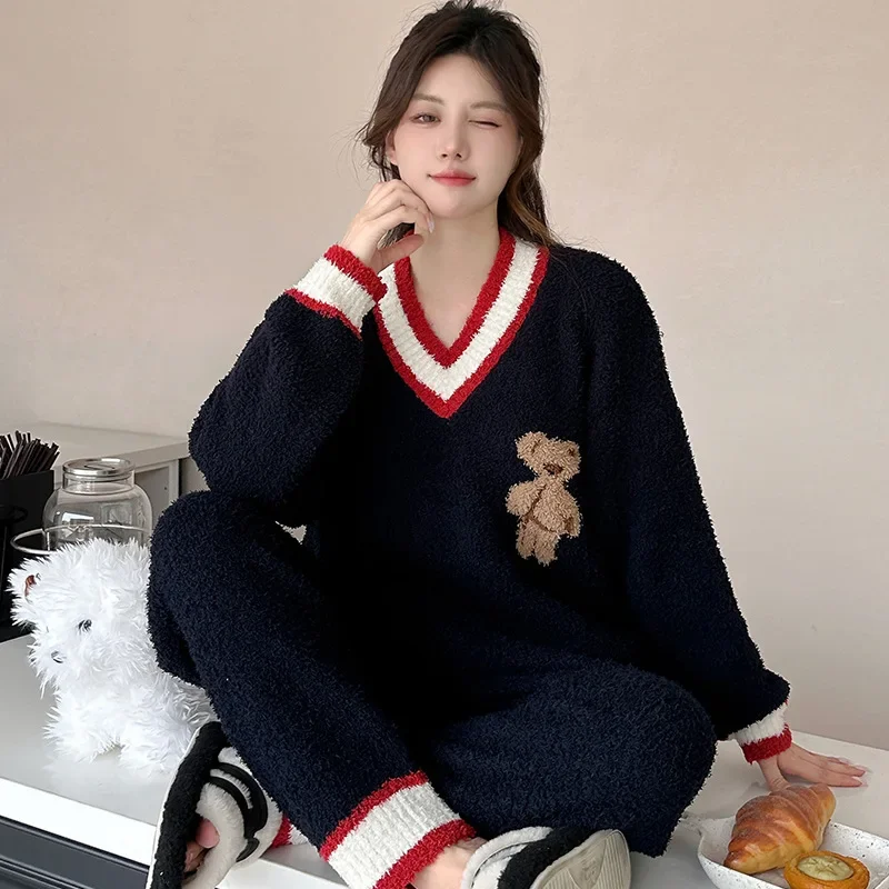 Winter Y2K New Arrival Pajamas Soft Thermal  Thickened Warm Soft Elegant V-Neck Fashion Bear Outer Wear Home Clothes Women