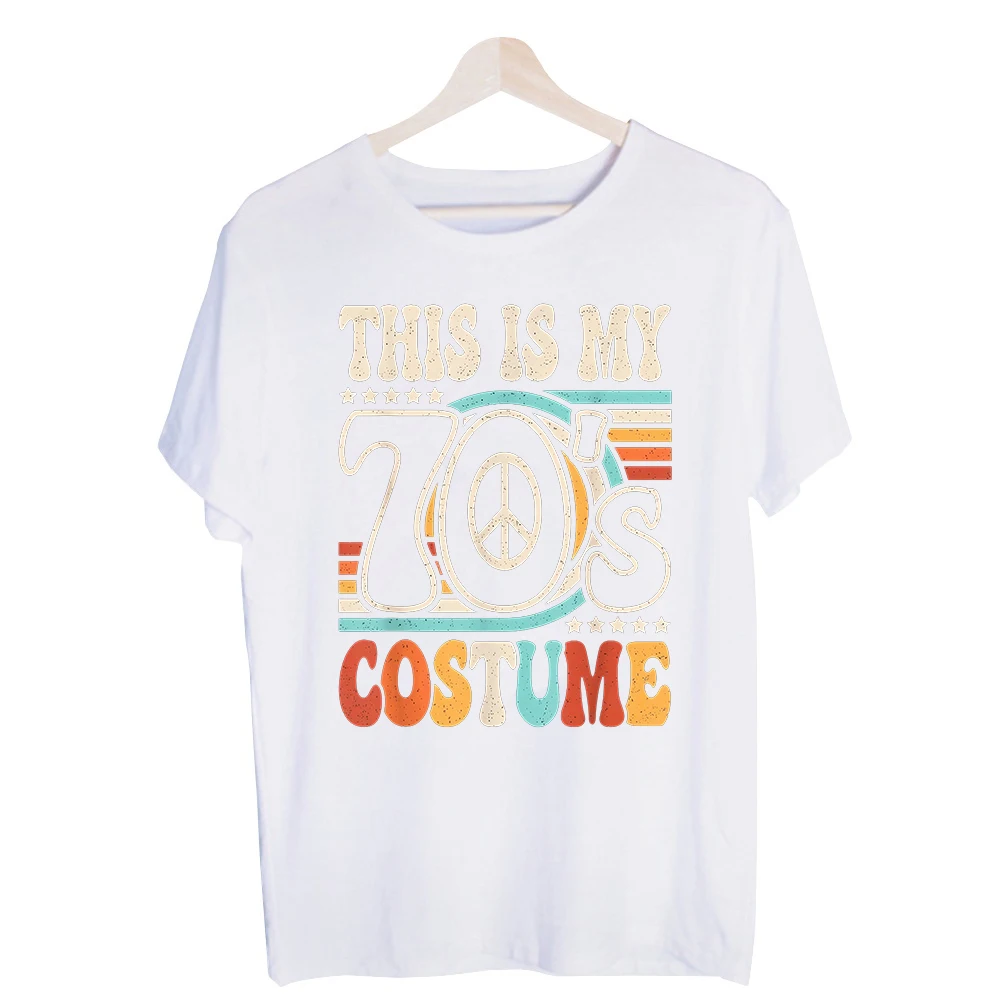 Men's 70s Peace Sign Typography Graphic Tee, Vintage Style Short Sleeve T-Shirt for Halloween Costume and Retro Themed Parties