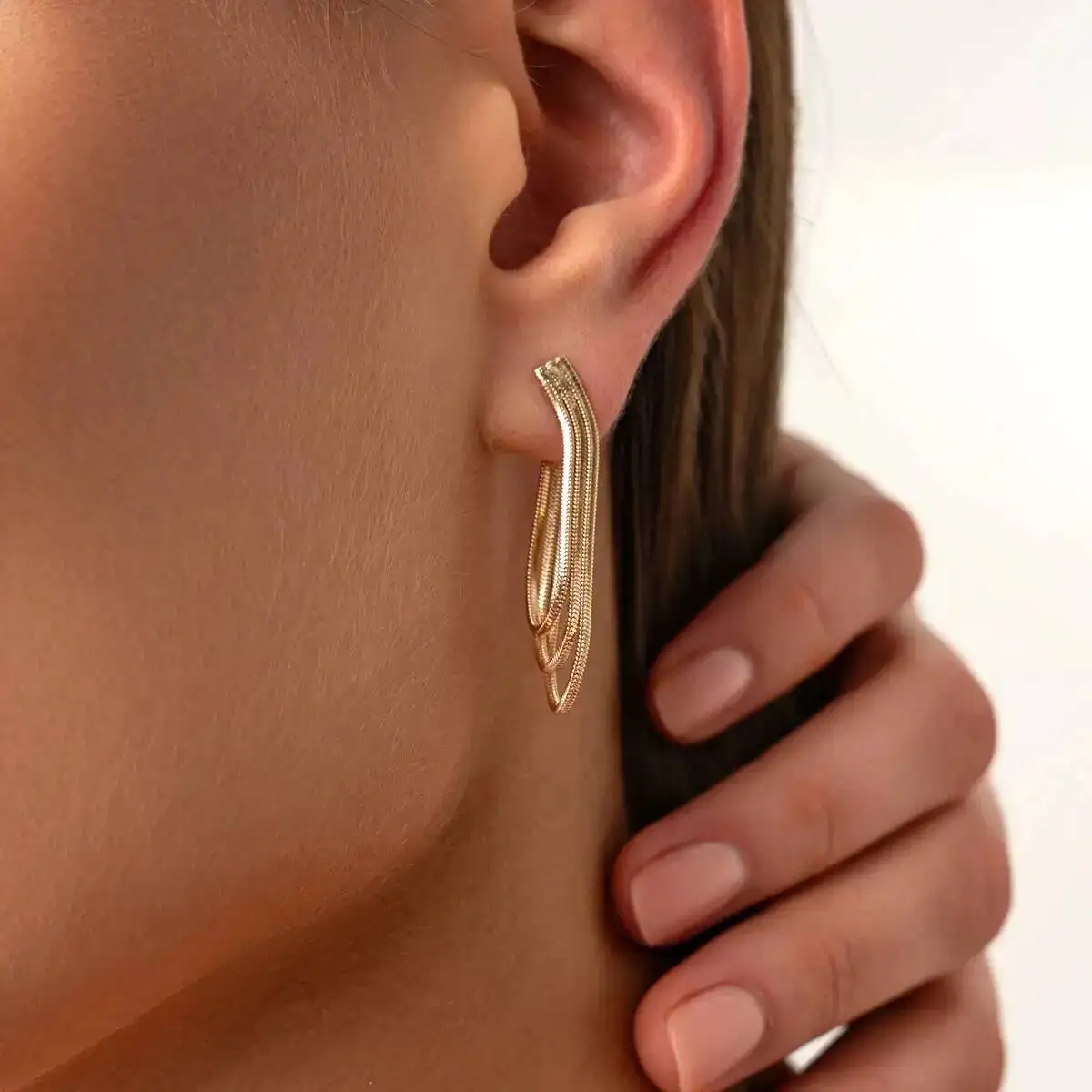 KunJoe 2026 New Fashion Luxury Metal Tassel Snake Chain Stud Earring Women 2026 New Elegant Piercing Ear Daily Wear Jewelry Gift - view 2
