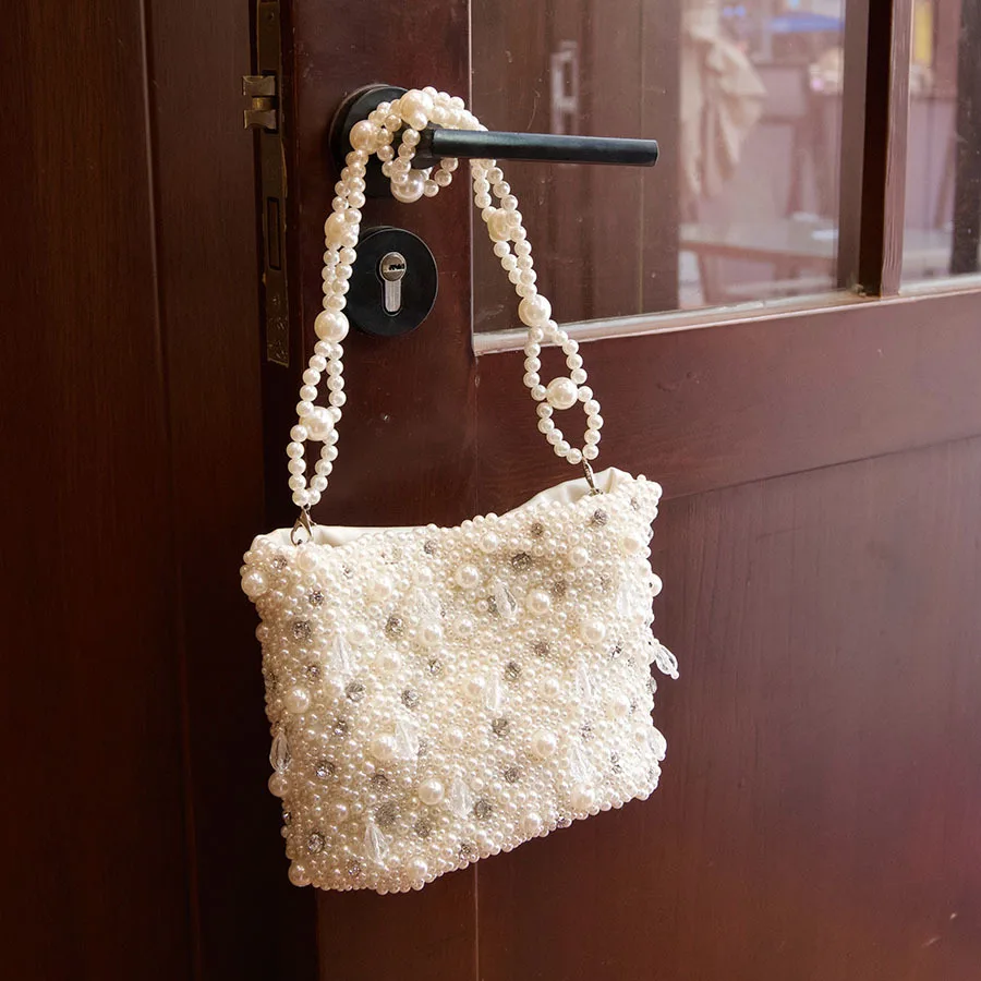 French Hollow Hand Carry Pearl Bag Celebrity Exquisite Small High Sense Diamond-Encrusted Hand-Woven Beaded Messenger Bag