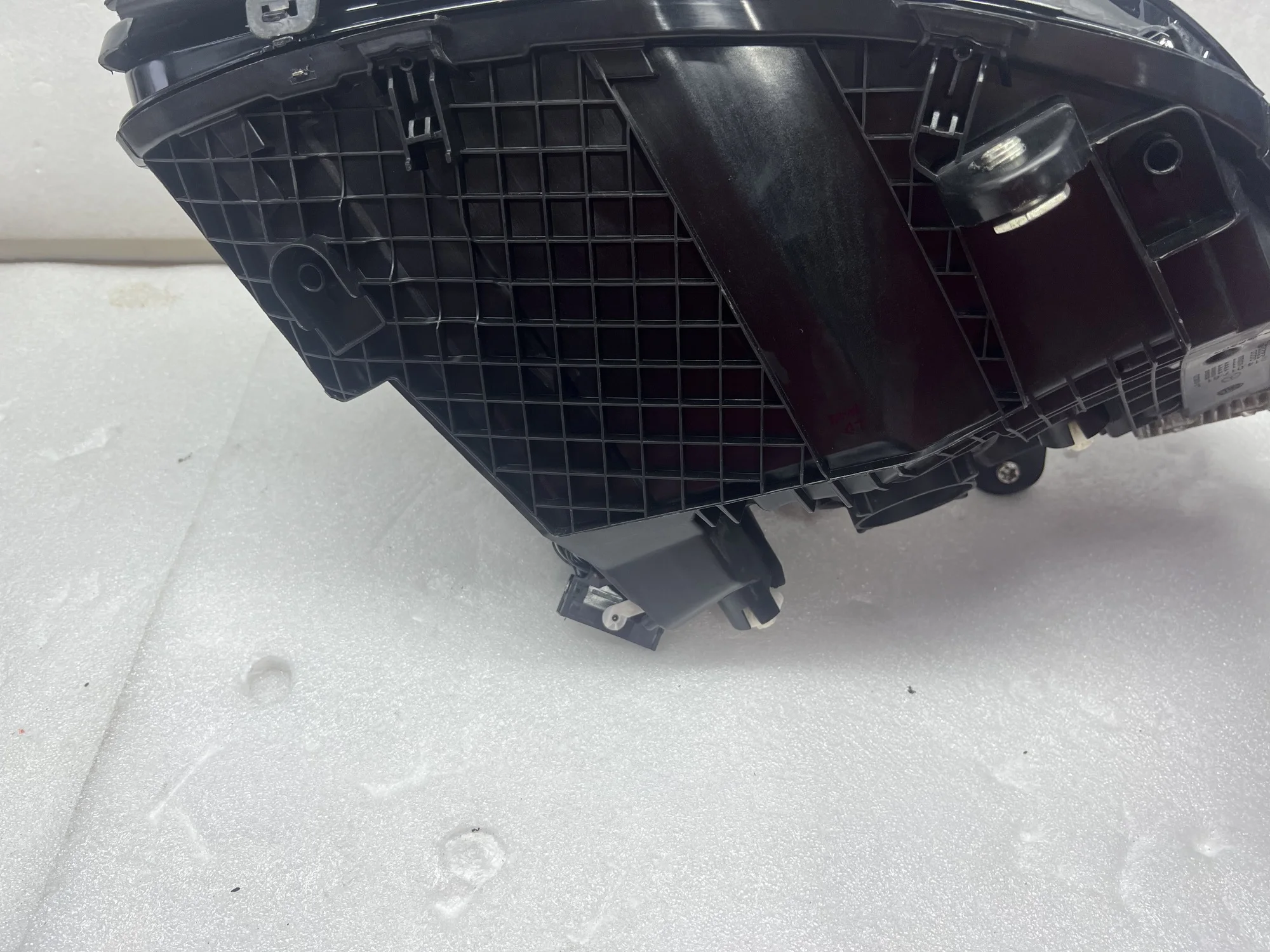 W205 Headlamps High Quality Suitable for Mercedes Benz C-Class W205 US Version LED Headlamps 2018 OEM C300 C63 Headlamps