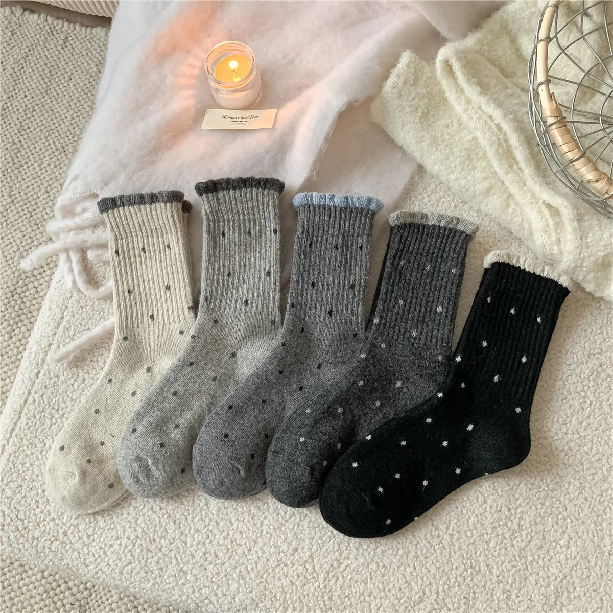 

hot sales new arrived girls socks children students young girl Teenagers winter autumn stealth white black dot sock 5pair/lot