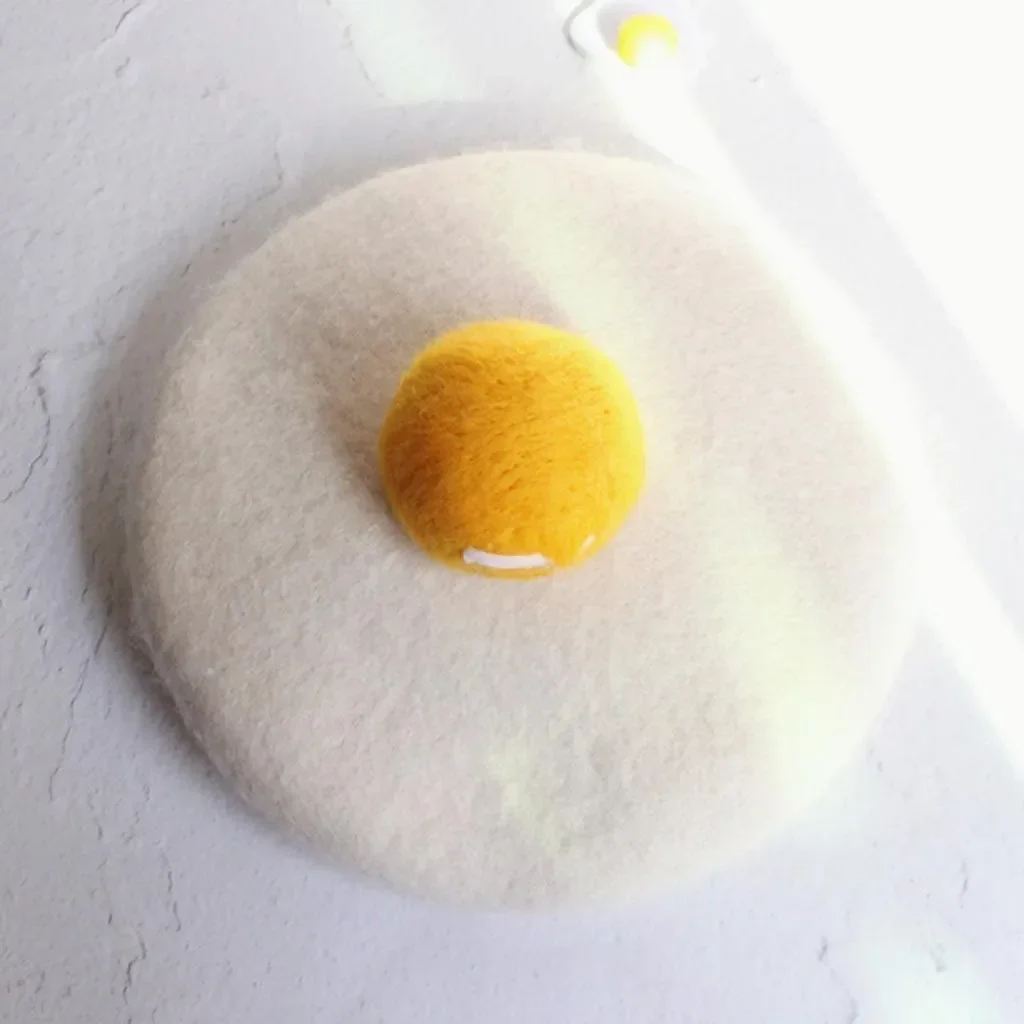 Women Cute Hats Yolk Handmade Wool Felt Painter Creative Parent-child Hat Cute Child Baby Poached Egg Beret Fashion Ladies Cap