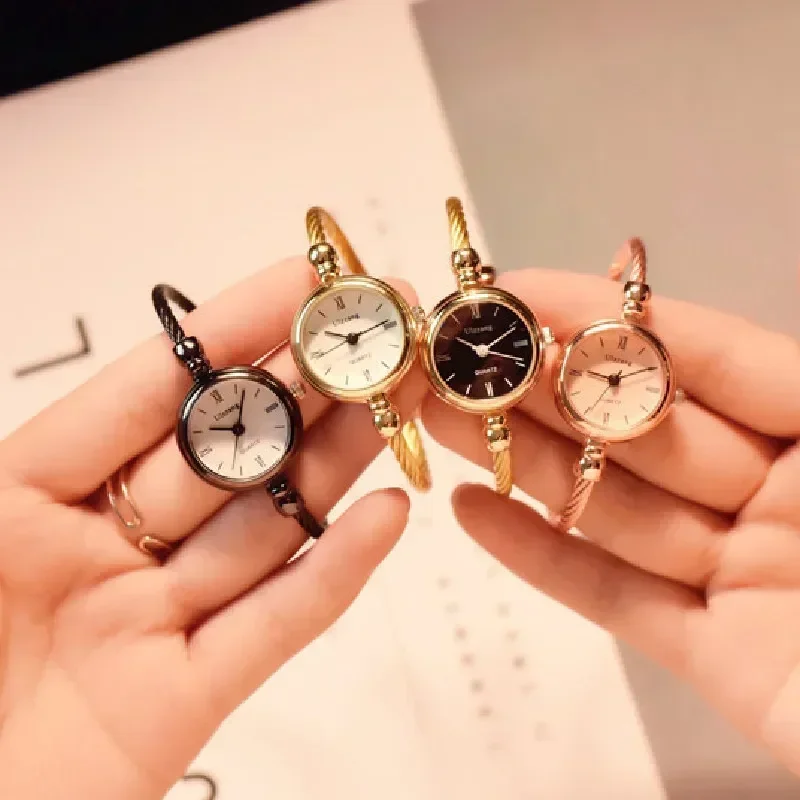 Relojes de lujo Para mujer, brazalete pequeño de oro, pulsera Retro de acero inoxidable Para mujer, Reloj de pulsera de cuarzo, Reloj de moda Para Parejas