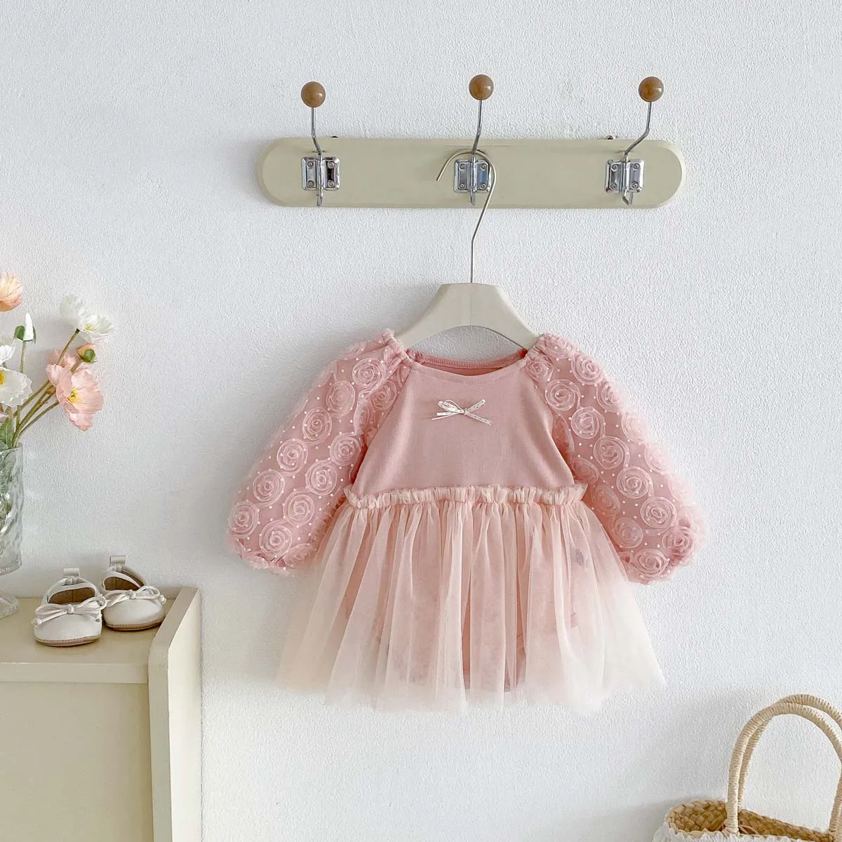 Baby Girl Mesh Princess Dress, 3D Rose Mesh Puff Long Sleeve Bow-Decorated Triangle Dress, Infant Spring and Autumn Birthday Party Dress