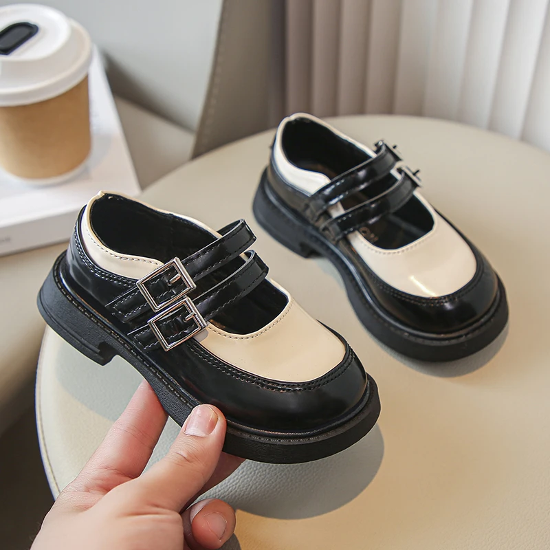 2025 حذاء فردي بسيط وعالي الجودة بنمط ناعم من الأسفل للفتيات لربيع وخريف وصل حديثًا حذاء للأطفال #4