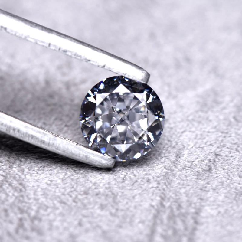 Synthetischer Edelstein Top Crushed Ice Cut Kubischer Zirkonia Runde Form Weiße Farbe 4K Schliff 5A+ Qualität Handgeschliffen – Detail 3