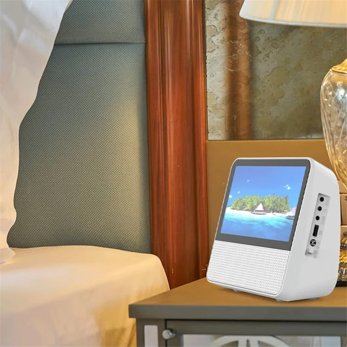 【Hot Selling Items】 Portable Bluetooth Player