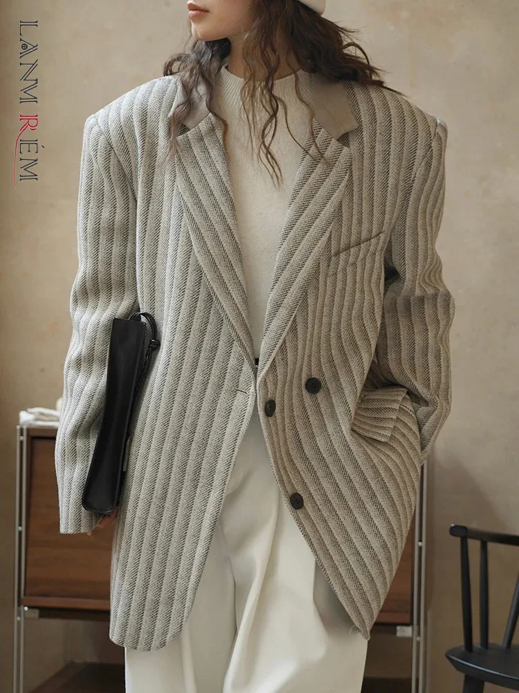 LANMREM Vintage Striped Wool Blazer Women Notched Collar Double Breasted Loose Coat Fashion 2023 Autumn Winter New 2AA3703