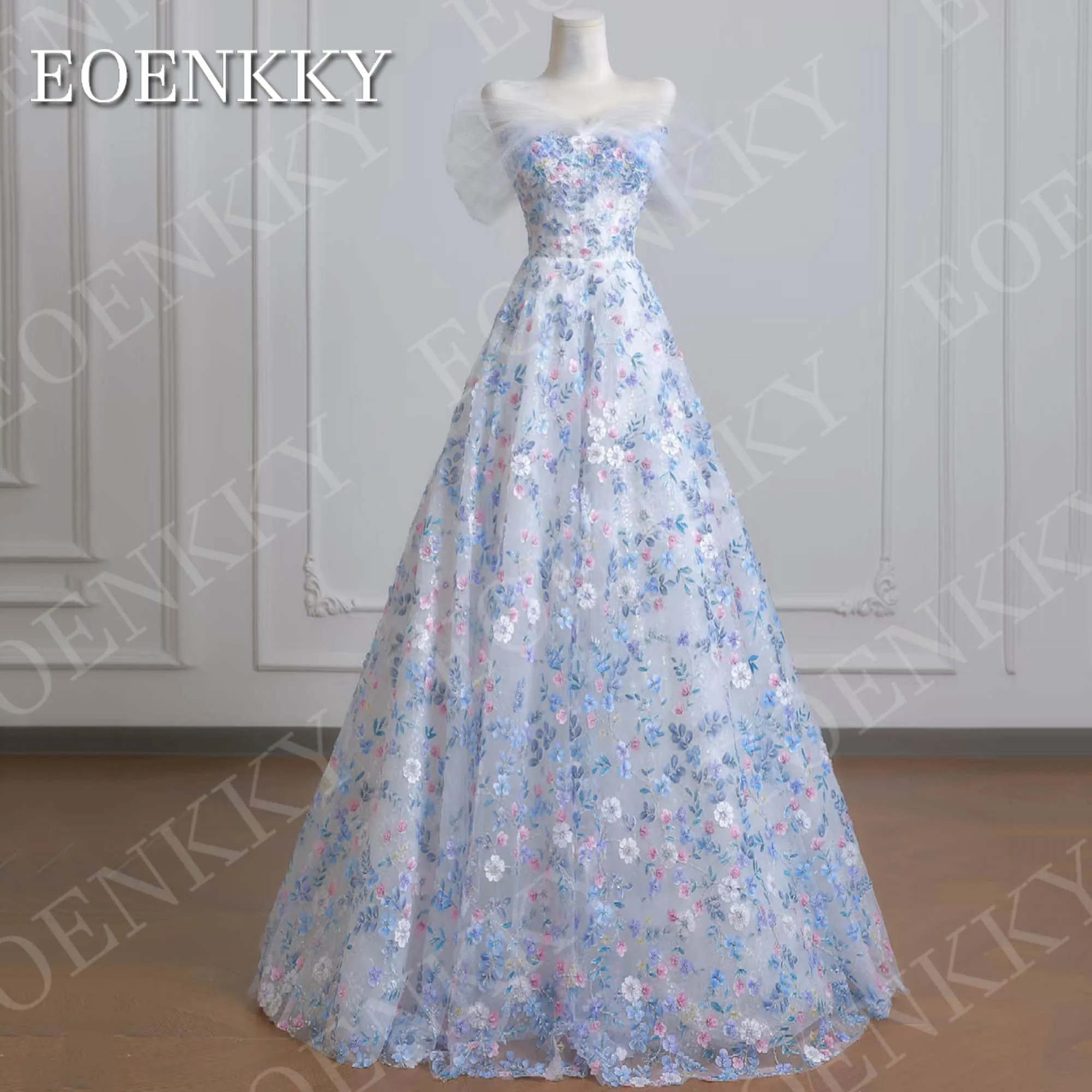 فستان EOENKKY بدون حمالات للحفلات الراقصة منقوش عليه زهور فاخر أنيق بدون أكتاف على شكل حرف A من التل للحفلات المسائية مخصص فساتين حفلة موسيقية Strapless الزهور فستان حفل الرقص فاخرة أنيقة قبالة الكتف خط Tulle فستان حفل #5