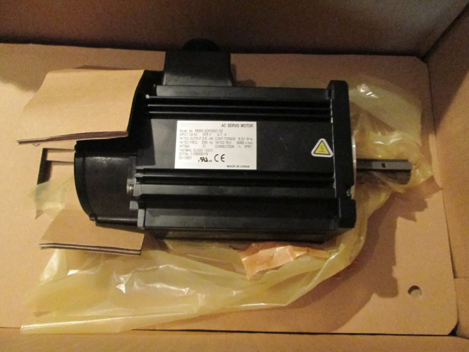 100% Brand New R88M…