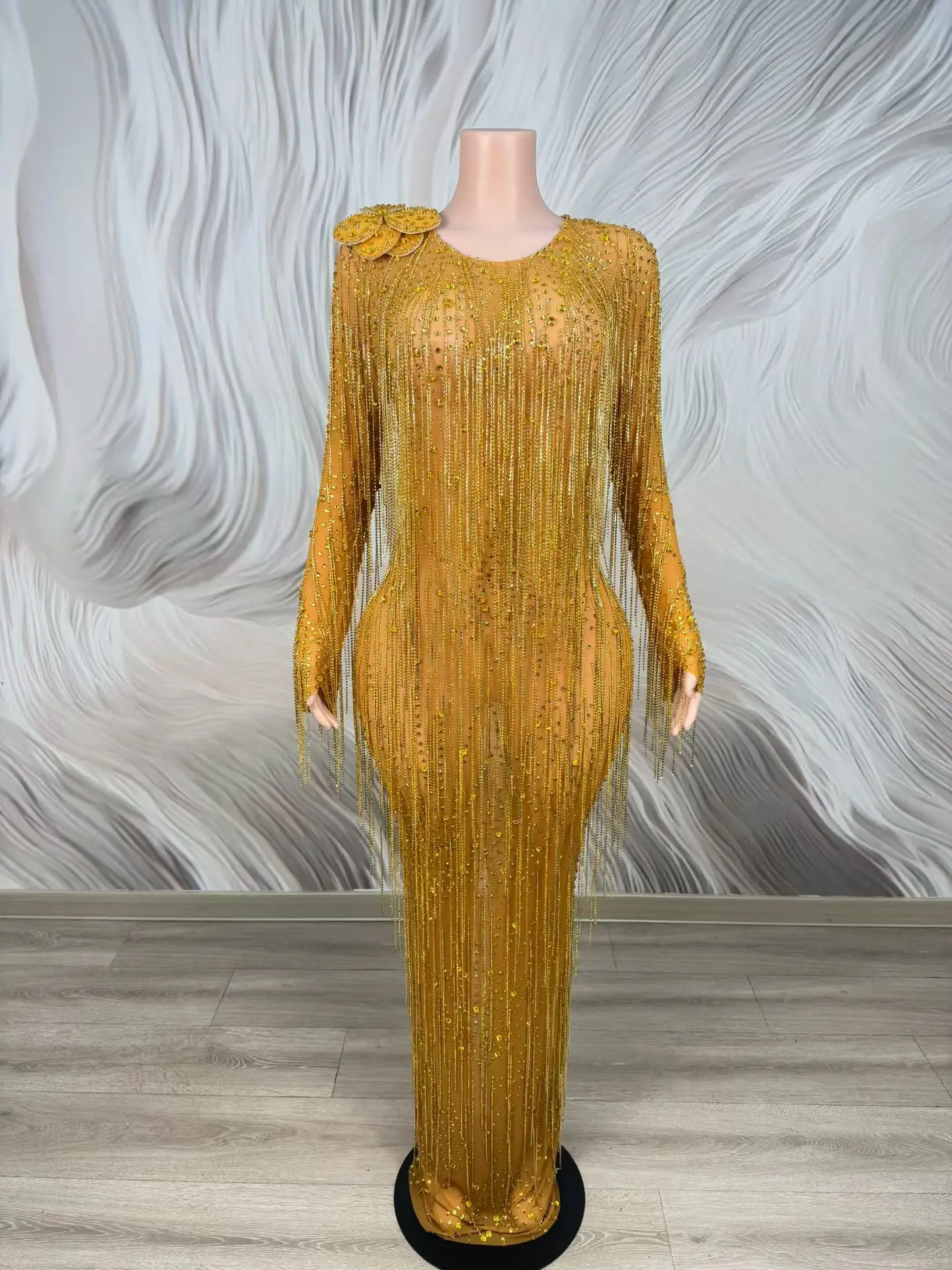 Huanghun Elegant Gold Rhinestone Fringe Long Sleeve Mermaid Evening Dress Formal Prom Red Carpet Party Gown