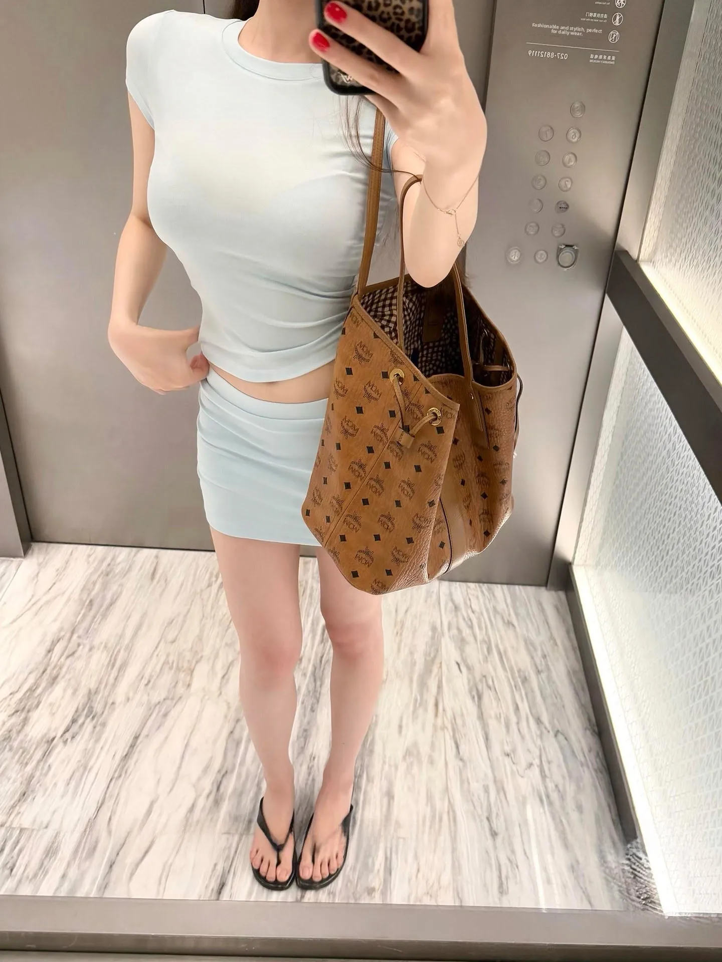 

Blue Summer Outfit Set Women's Slim Fit Short Sleeve Top And High Waist Skirt Two Piece Set Fashionable And Sexy