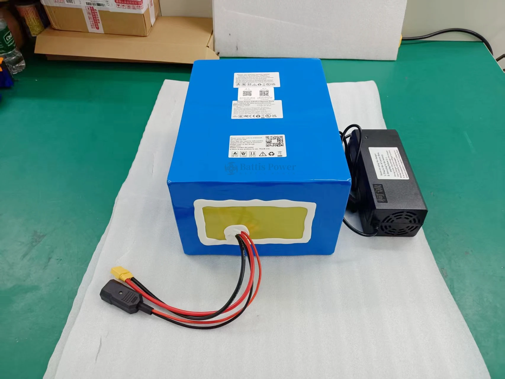 Batterie de scooter 72V 20Ah 3 - 72V 30Ah Lifepo4 Battery Pack avis et prix