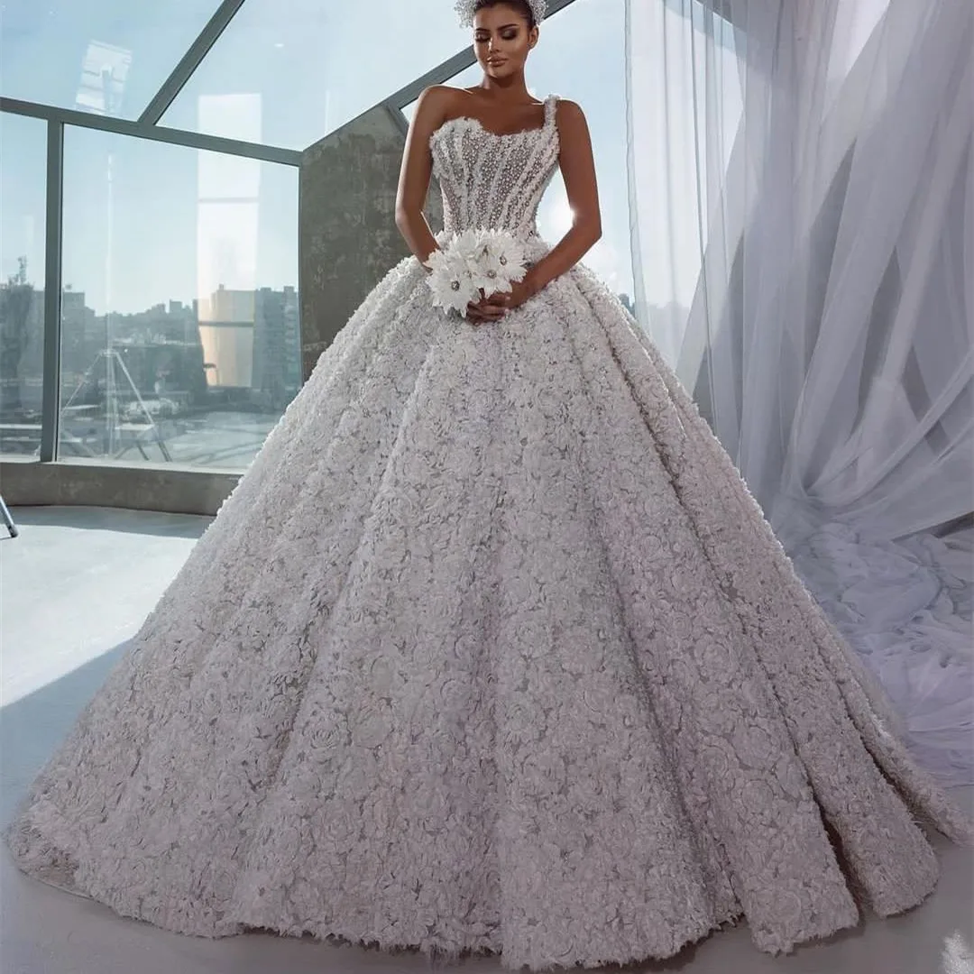 

Exquisite Ball Gown Sleeveless Wedding Dress V Neck One Strap Lace Flowers Appliques Bridal Gowns Vestina De Novia Customized