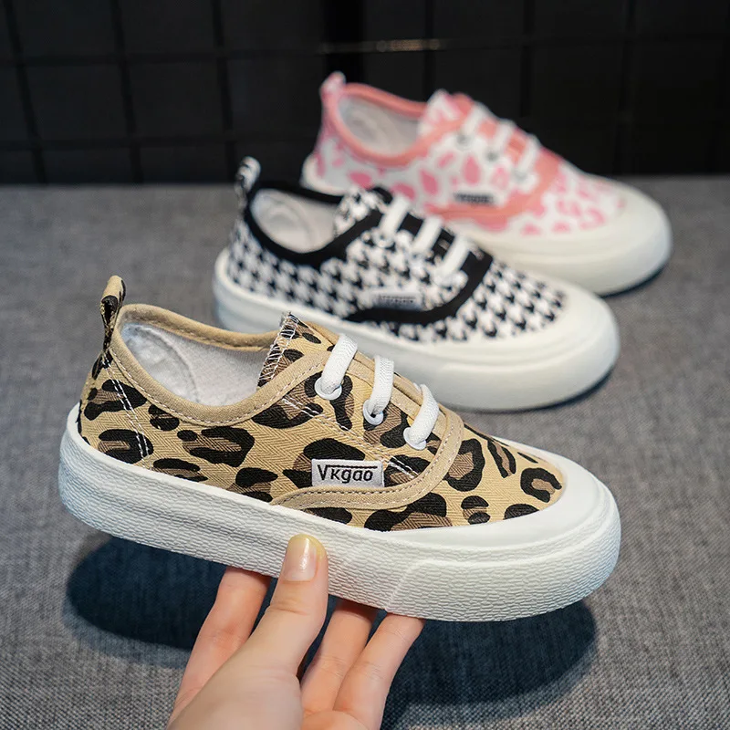 

Children's Canvas Shoes Spring and Fall New Boys Leopard Print Casual Shoes Girls Board Shoes a Stirrups Female Baby Single Shoe