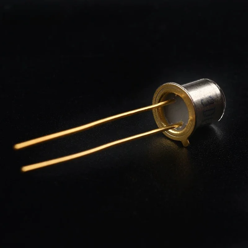 2PCS 3DU5C Phototransistor Transistor Silicon Phototransistor Transistor Metal Package 2-pin NPN