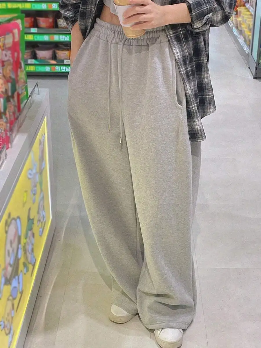 

Women's Solid Gray Drawstring Waist Wide Leg Loose Casual Sweatpants with Pockets