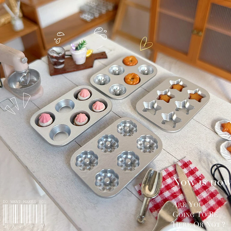 1Pc 1:12 Dollhouse Miniature Accessories Mini Plate Dollhouse Miniature Baking Tray Kitchen Toys Doll House Bread Mold Cake Tray