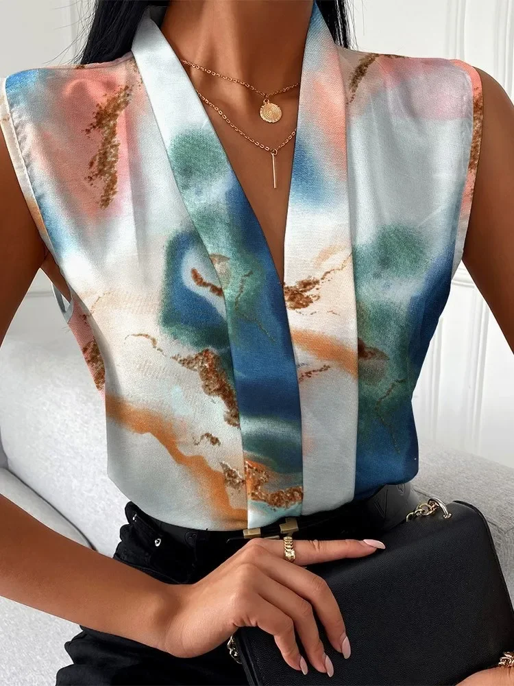 Elegant and Youthful Women\'s Shirts Summer Sleeveless Print Blouse Fashion Casual V-neck Blusa Mujer Tendencia 2024 New Tops