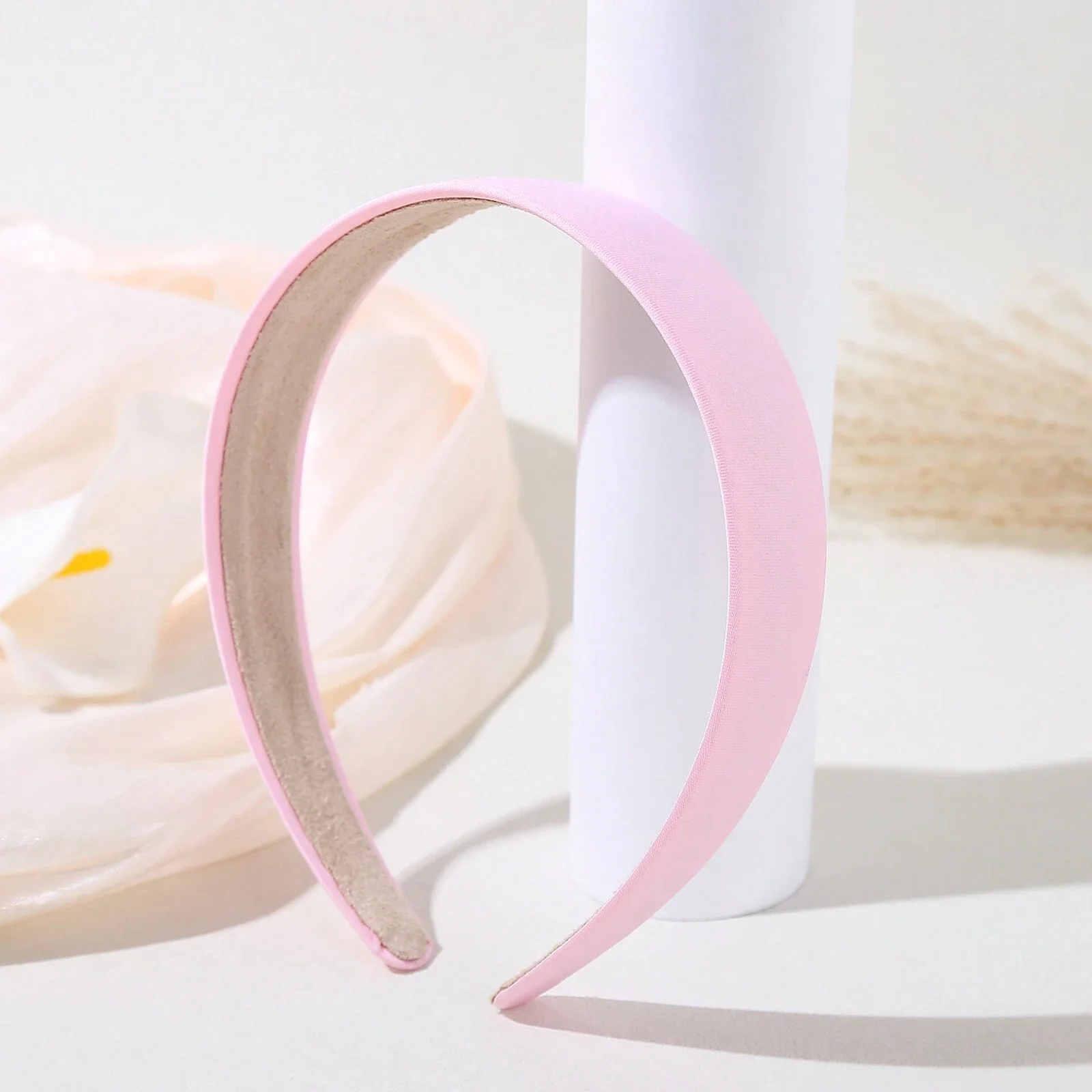 

Однотонная минималистичная повязка на голову для женщин, аксессуар для повседневного использования.