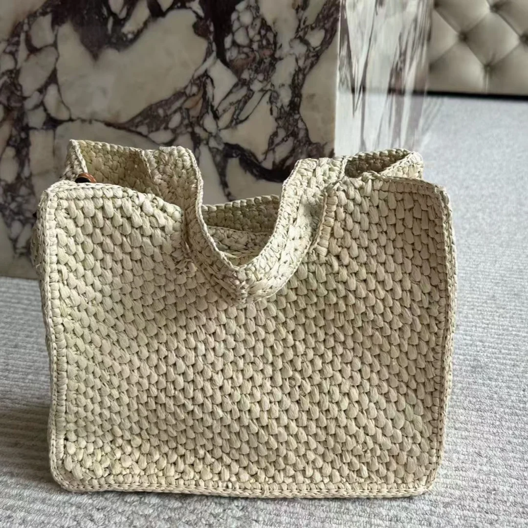 

New square embroidered designer luxury bag 2025 new woven bag Tote bag portable holiday shopping bag Women's bags