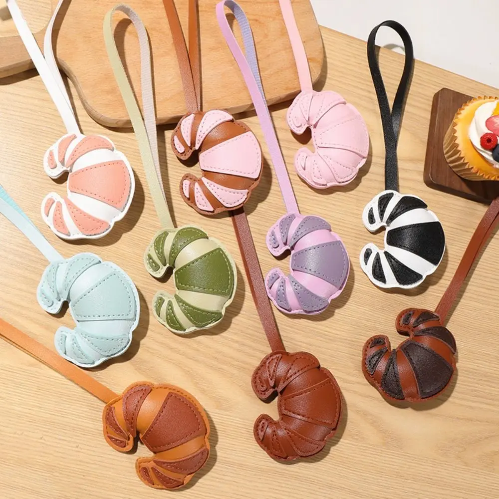 Trendy Hanger Pu Leather Croissant Pendant Ox Horn Fashion Bag Charm Colorful Creative Pu Keychain Women