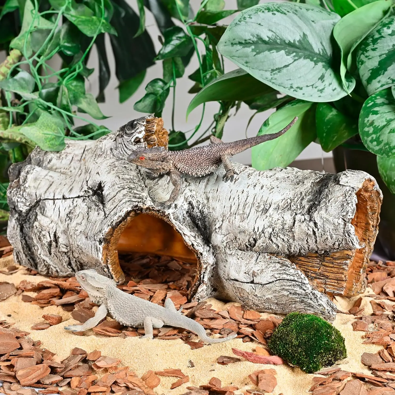 

Reptile Hide Caves Simulation Tree Hideout, Hideout Shelter Sleep Cave is Decorated for Arboreal Reptile, Snake, Leopard Gecko
