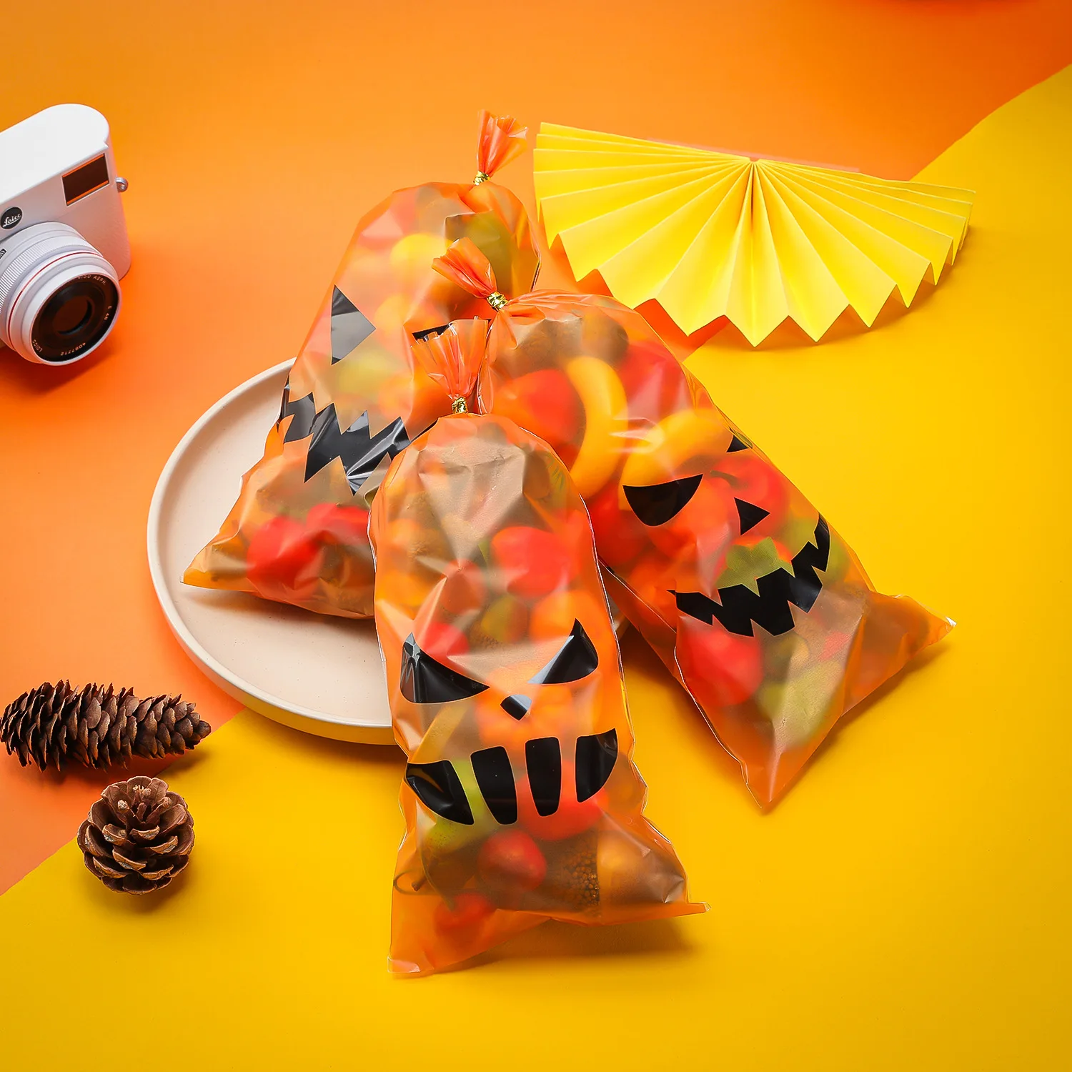 

50pcs Pumpkin Halloween Candy Bag Cookies Packing DIY for Halloween Party Decor Kid Trick or Treat Candy Cookie Spider Ghost Bag