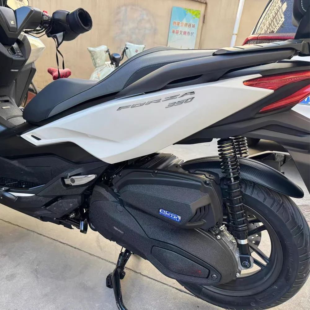 لهوندا Forza350 ملصقات دراجة نارية اكسسوارات حماية الجسم شعار ثلاثية الأبعاد ملصق مائي فورزا NSS NSS350 300 مللي متر 350 300 2023 2024 2025