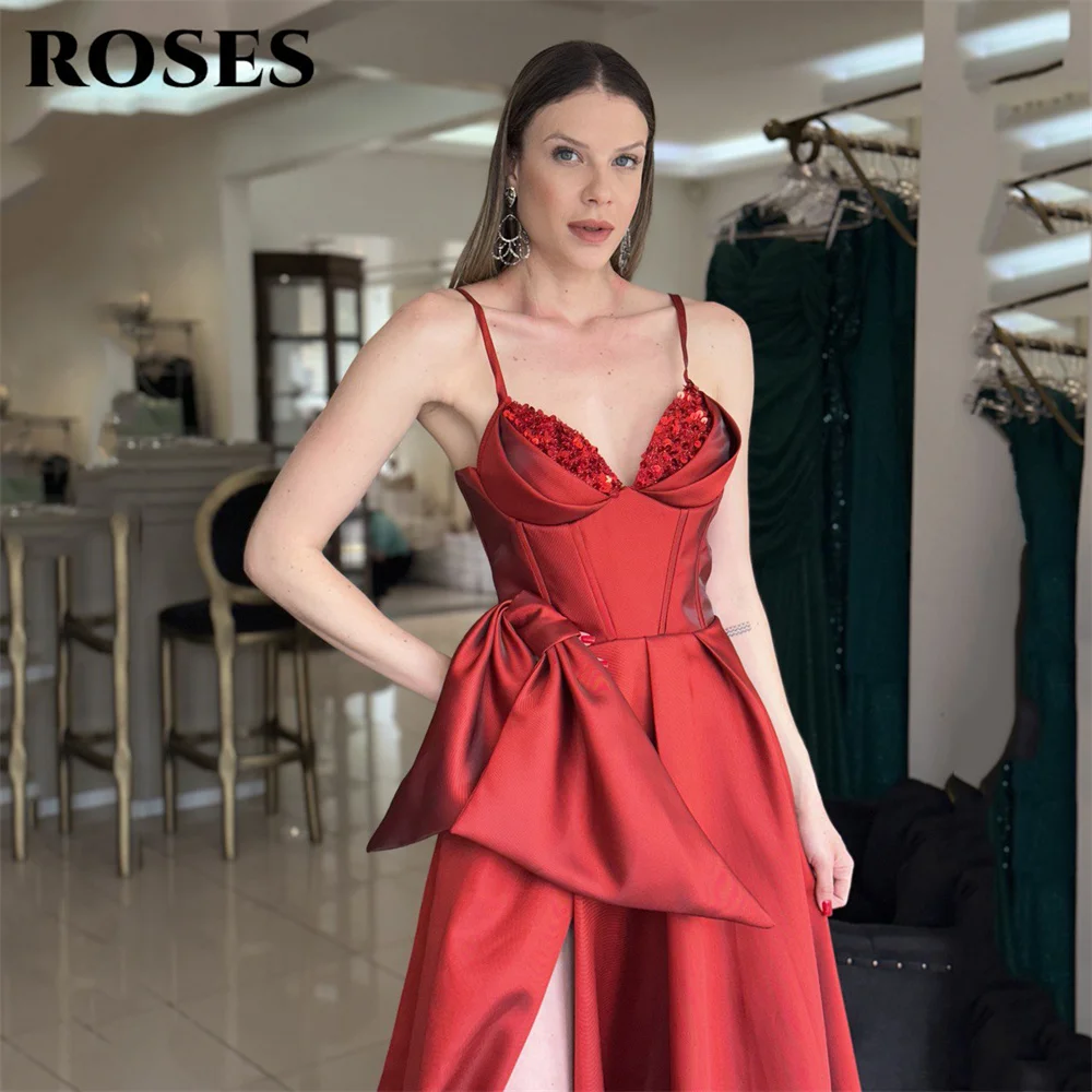 Rosas vestido de noite vermelho cinta de espaguete vestido de baile alta fenda vestido de noite com lantejoulas embelezadas robes de soirée personalizado