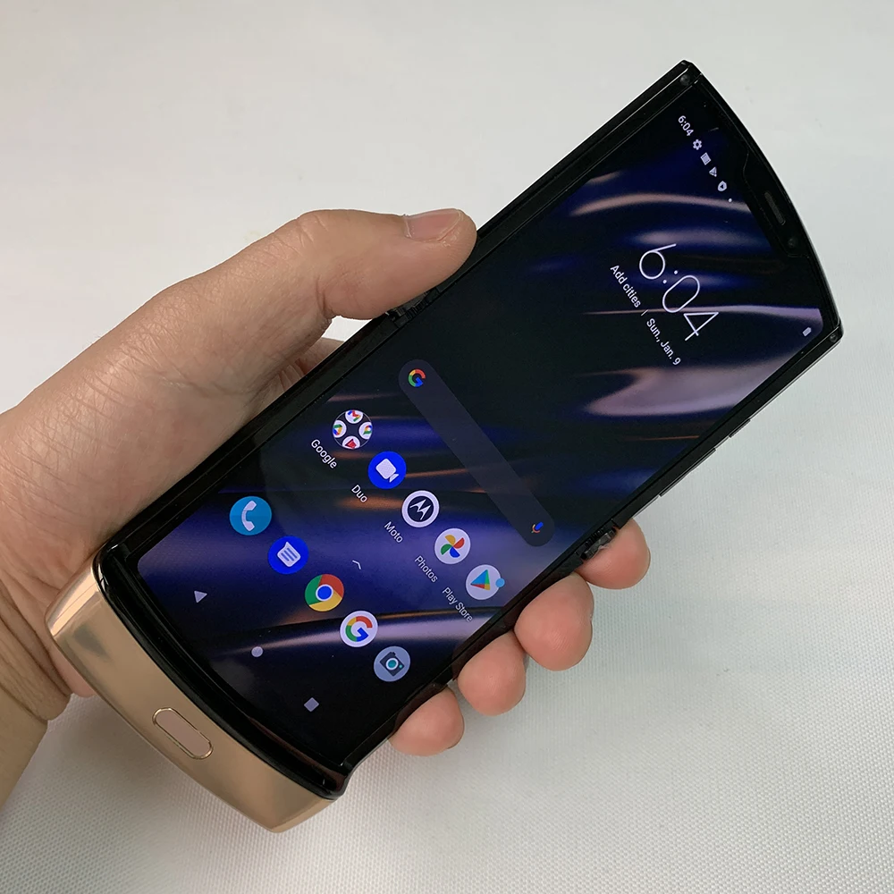Смартфон Motorola Razr 2019 XT2000 4G LTE с NFC, 6 ГБ+128 ГБ памяти, eSIM, 16 МП+5 МП, P-OLED 6.2', Snapdragon 710 Octa-Core, Android