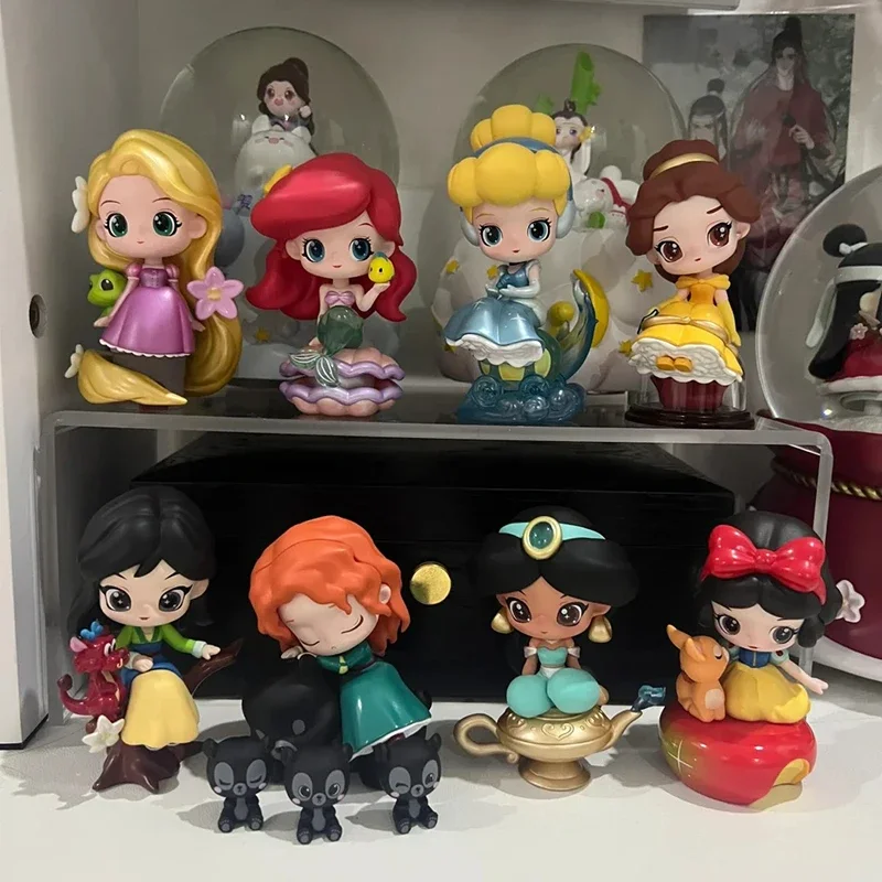 Disney Princess Fairy Town Series Blind Box Cute Snow White Petunia Ariel Mystery Box Decor Mini Princess Toy Girl Surprise Gift