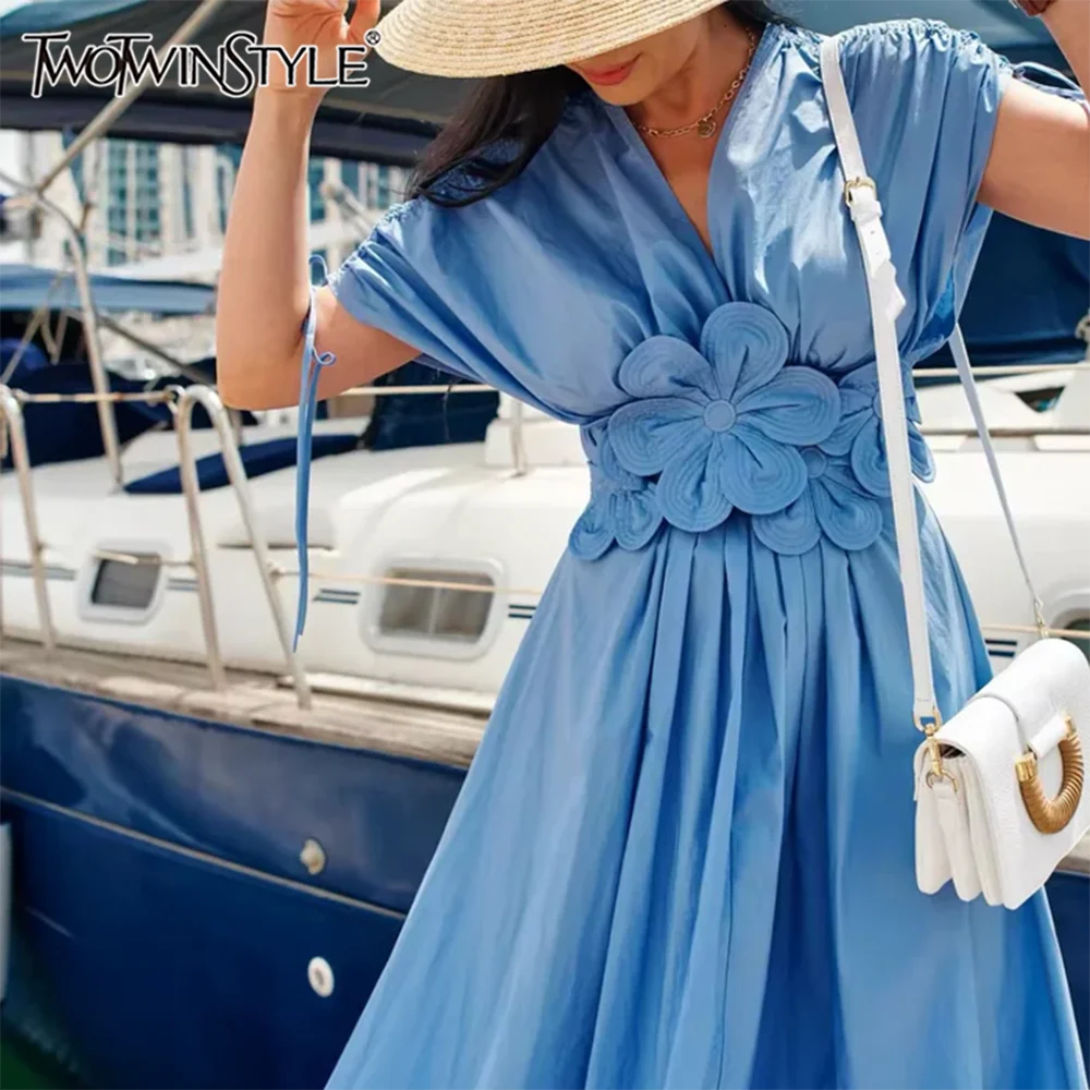 

TWOTWINSTYLE Solid Spliced Appliques Dress for Women V Neck Short Sleeve High Waist Temperament Dresses Female Fashion