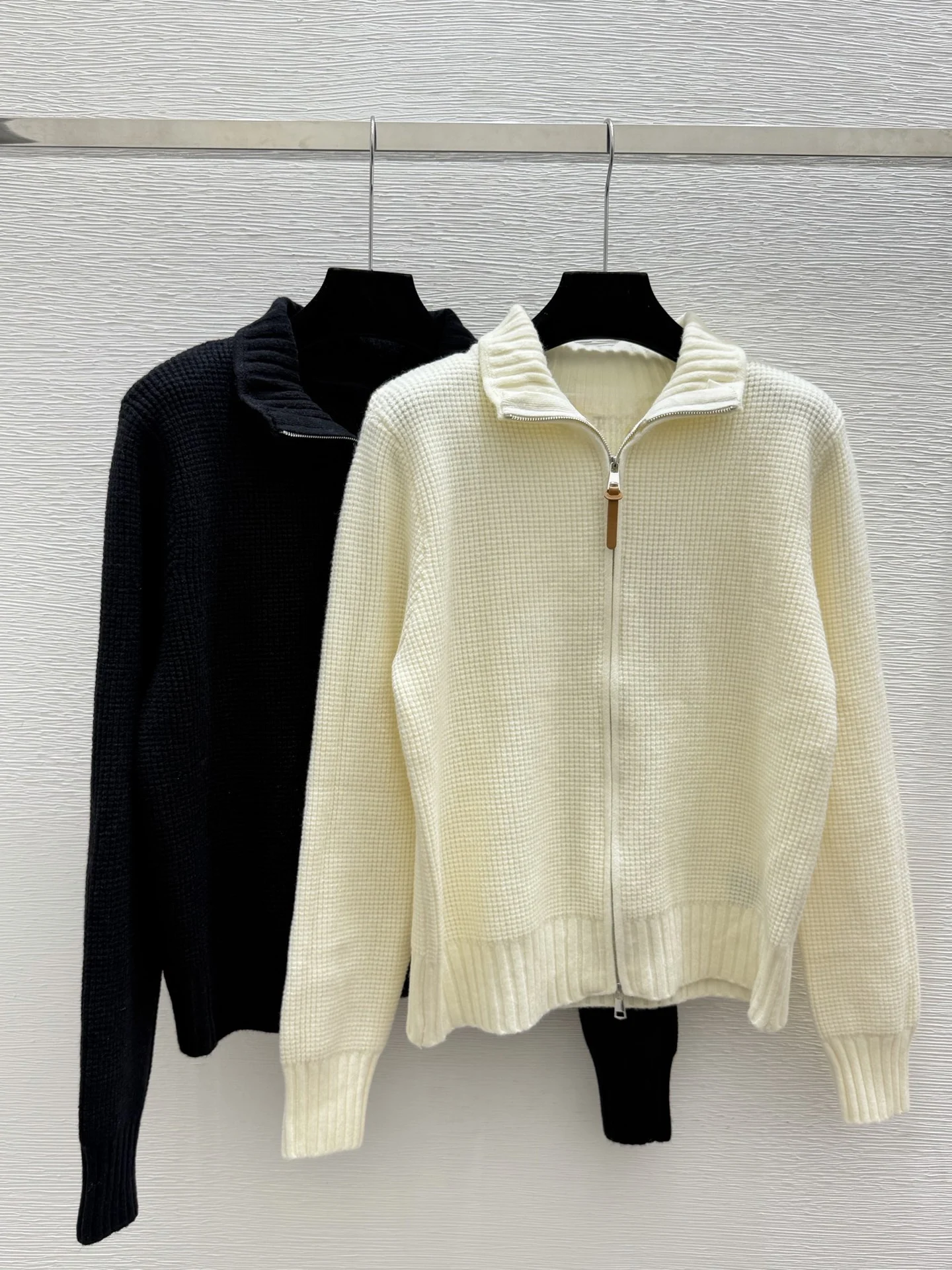 New High-Quality Stylish & Casual Women's Collared Knit Cardigan (Autumn/Winter Collection) Colors: White, Black