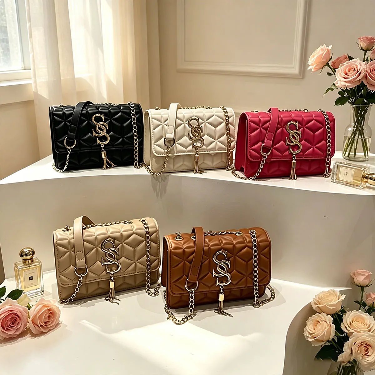 

Trendy Little Fragrant Style Argyle Quilted Small Square Bag Metal Letter Tassel Diagonal Cross Package Commuter Shoulder Bag