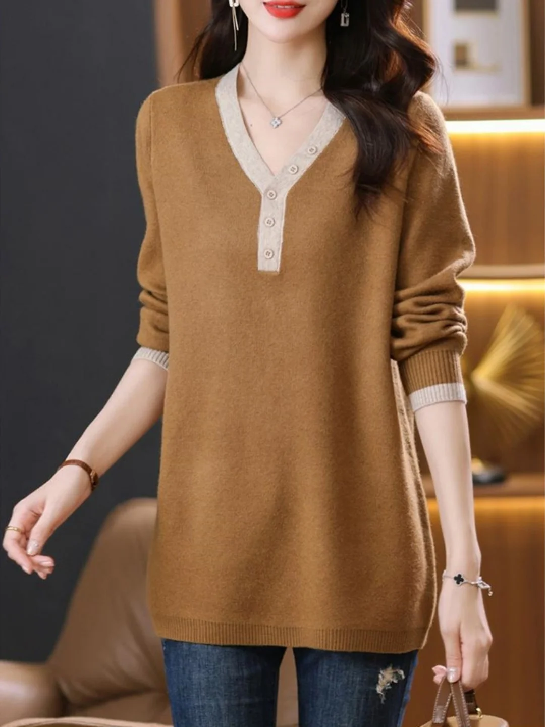 

Korean Sle V-Ne Button Splice Knitted Sweater Loose Long Sve Overhead Small ence Faionable Sweater for Women
