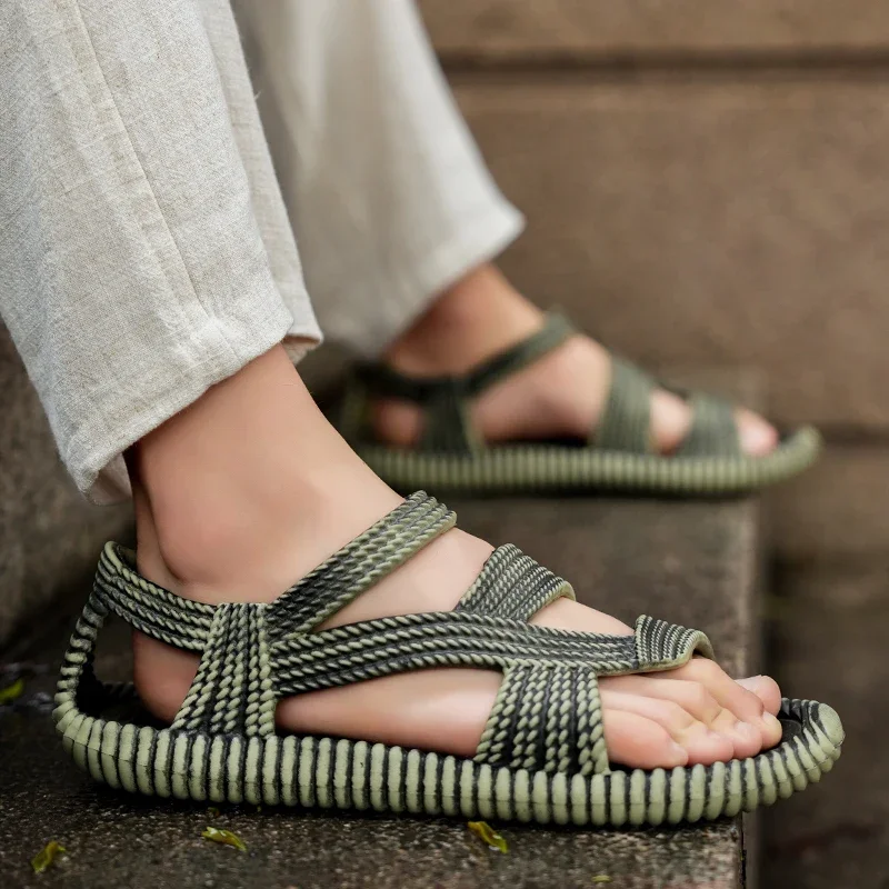 Men's Straw Sandals Mens Casual Shoes Personality Wear-resistant Sandal for Men Outdoor Beach Flip-flop Size Plus 36-45 Zapatos